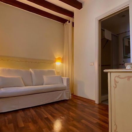 Casa Vacanze Angolo 'Sconto Venedig Eksteriør billede