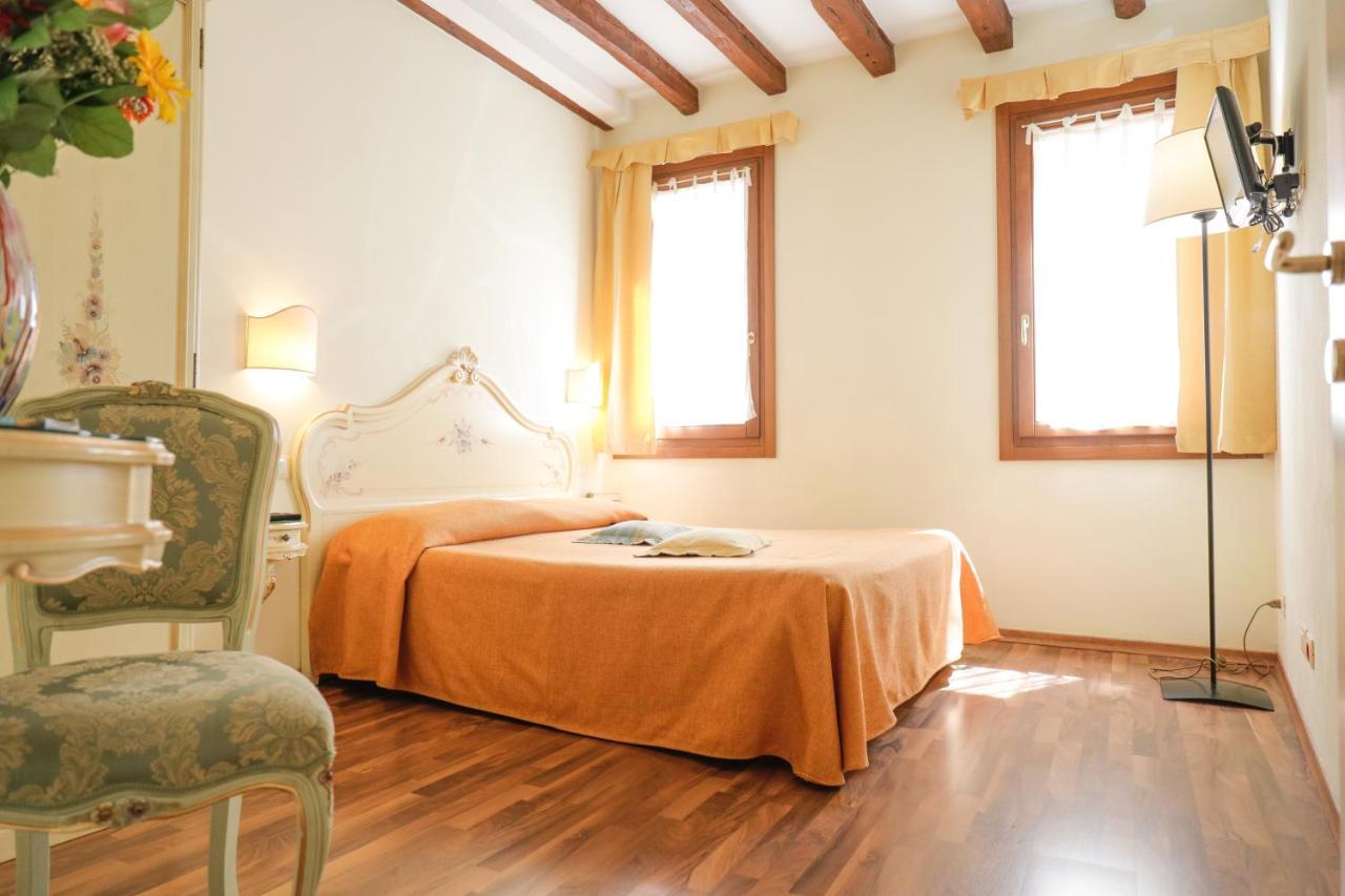 Casa Vacanze Angolo 'Sconto Venedig Eksteriør billede