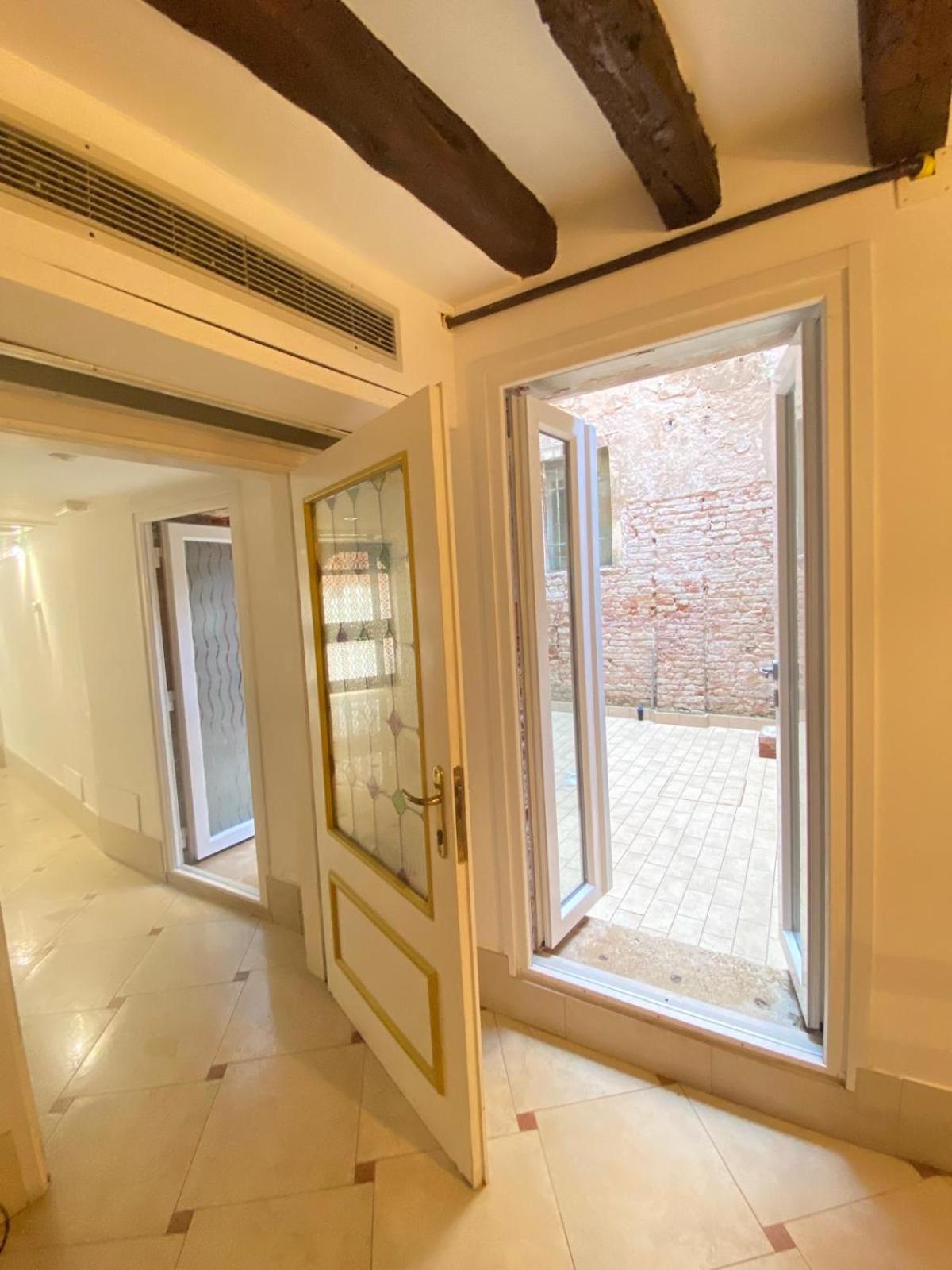 Casa Vacanze Angolo 'Sconto Venedig Eksteriør billede