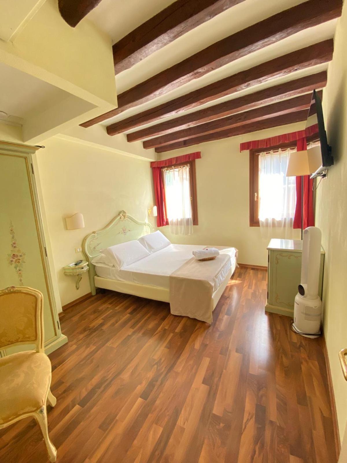 Casa Vacanze Angolo 'Sconto Venedig Eksteriør billede