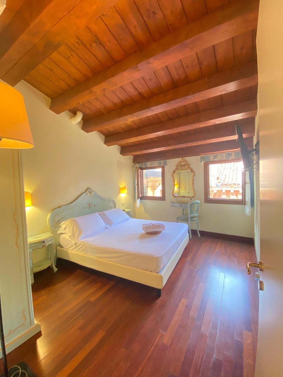 Casa Vacanze Angolo 'Sconto Venedig Eksteriør billede