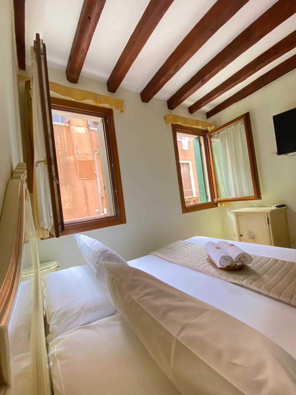 Casa Vacanze Angolo 'Sconto Venedig Eksteriør billede